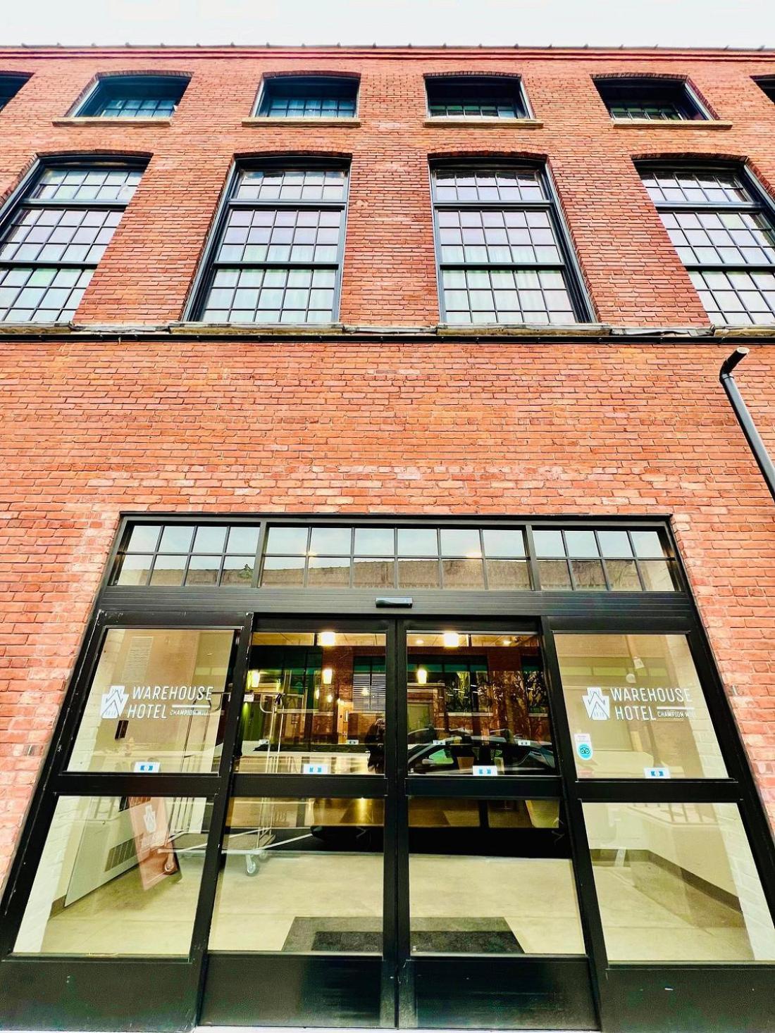 The Warehouse Hotel At Champion Mill ฮามิลตัน ภายนอก รูปภาพ